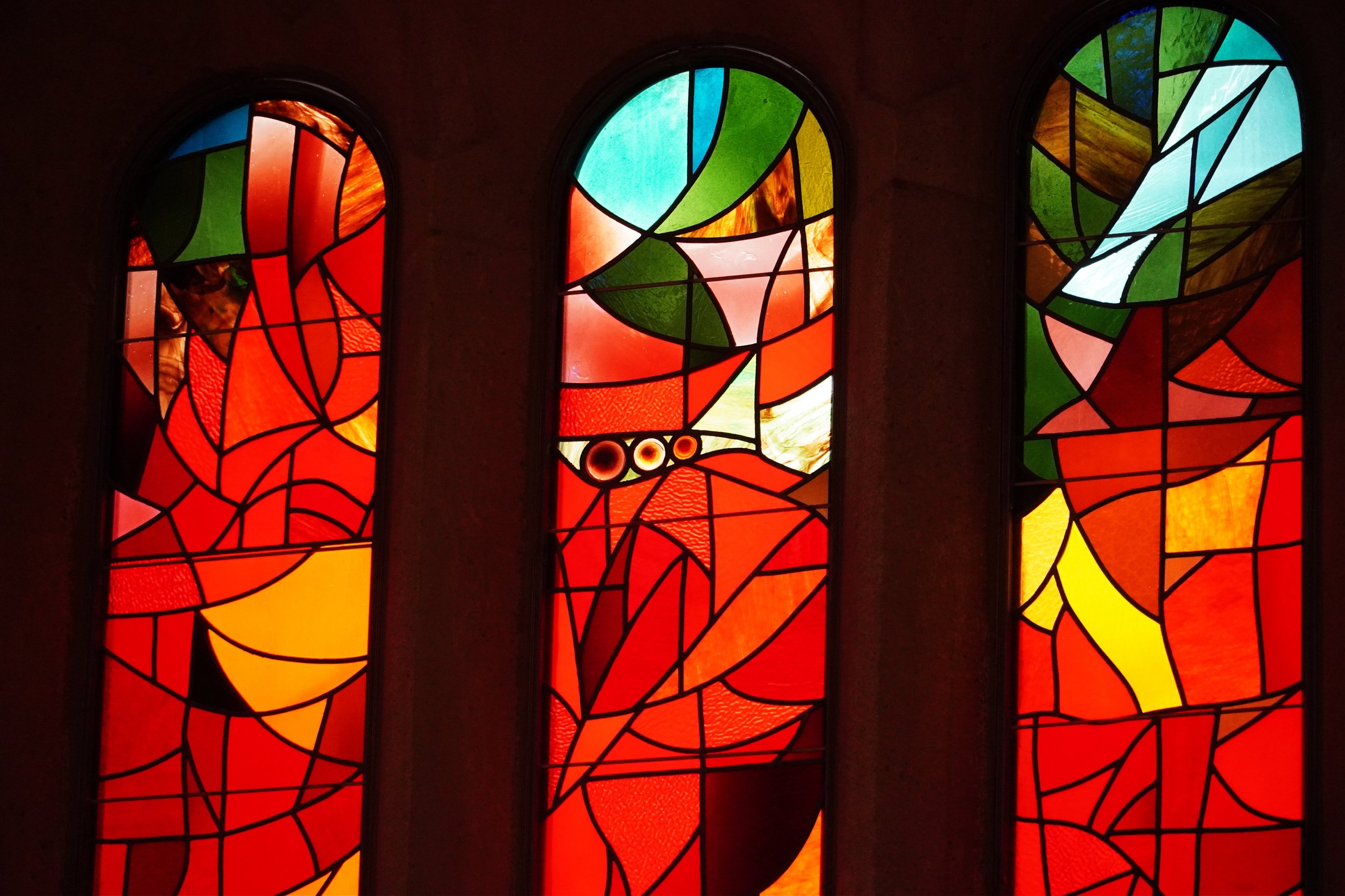 Barcelona - Sagrada Interior Stained Glass7.jpg