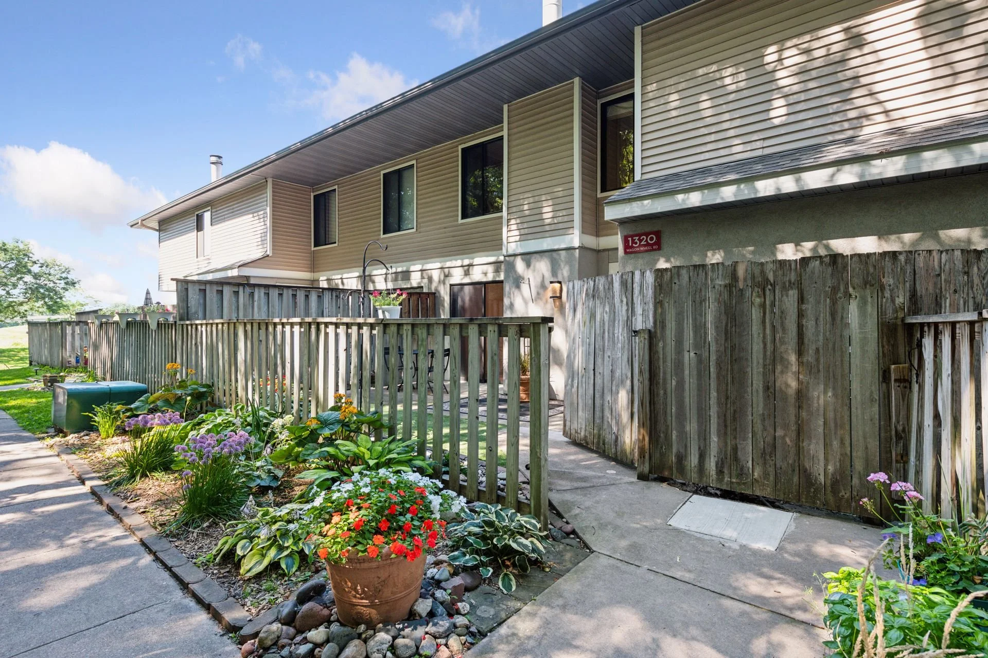 1320 Wagon Wheel Road