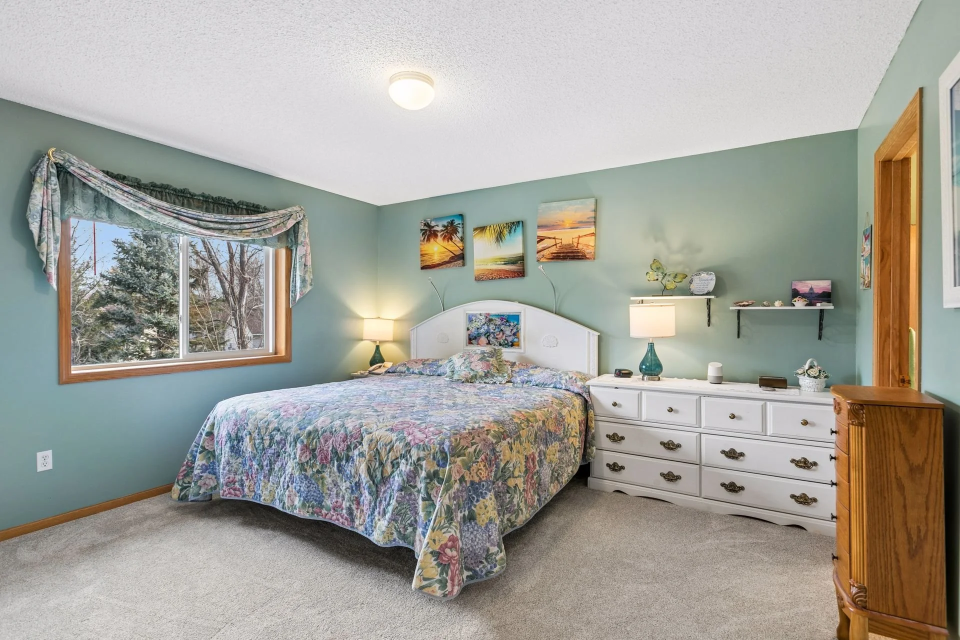 12 Primary Bedroom.jpg