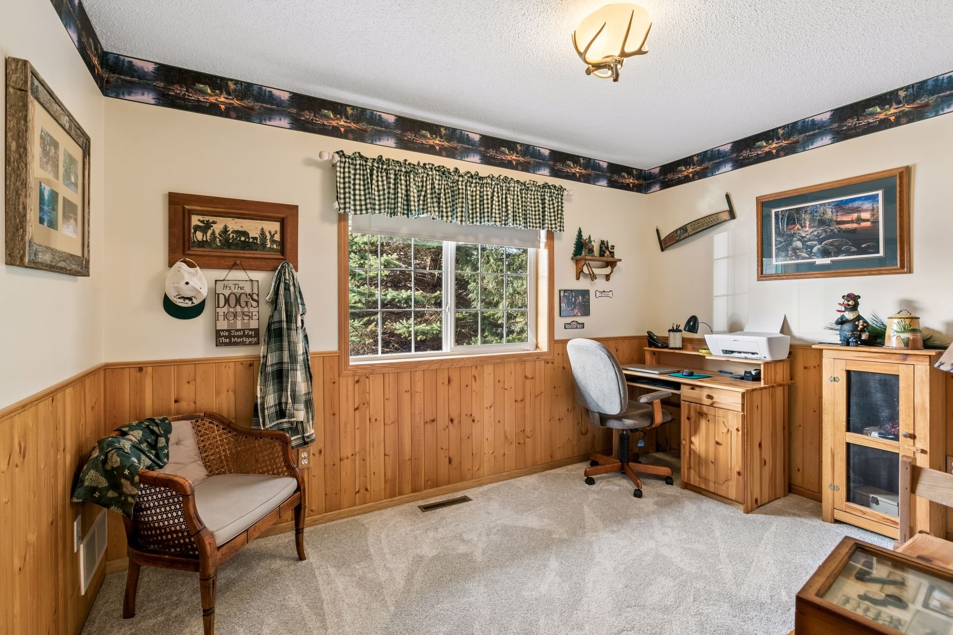 16 Second Bedroom.jpg