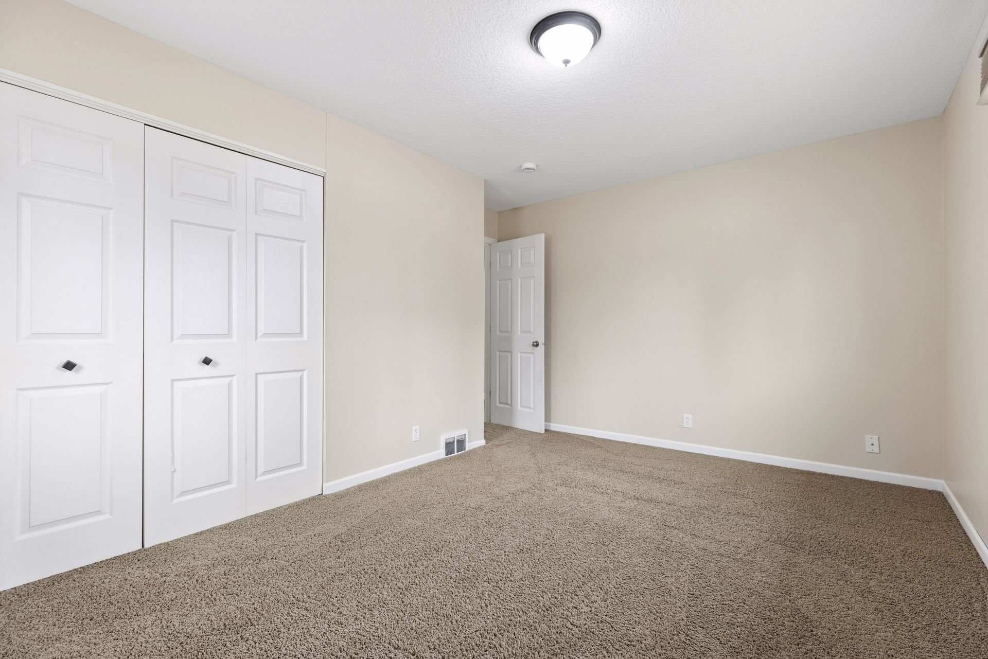 28.5 Second Bedroom.jpg