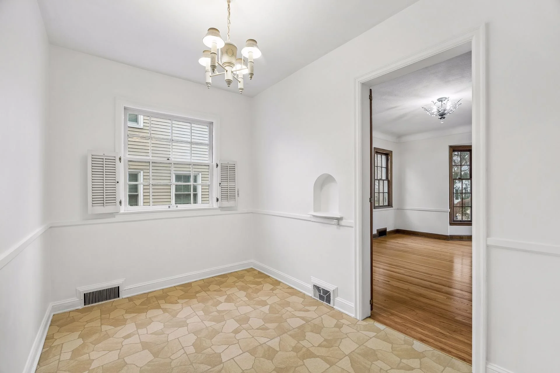 29 Breakfast Nook.jpg