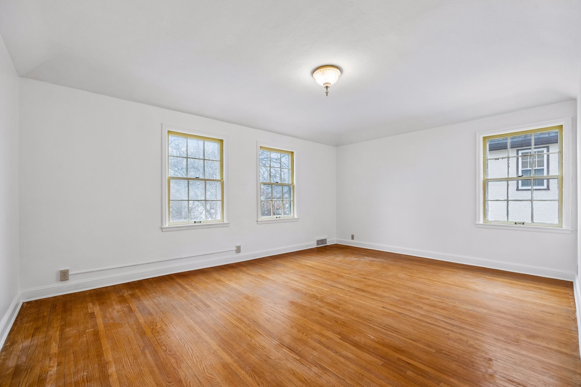 43 Third Bedroom.jpg