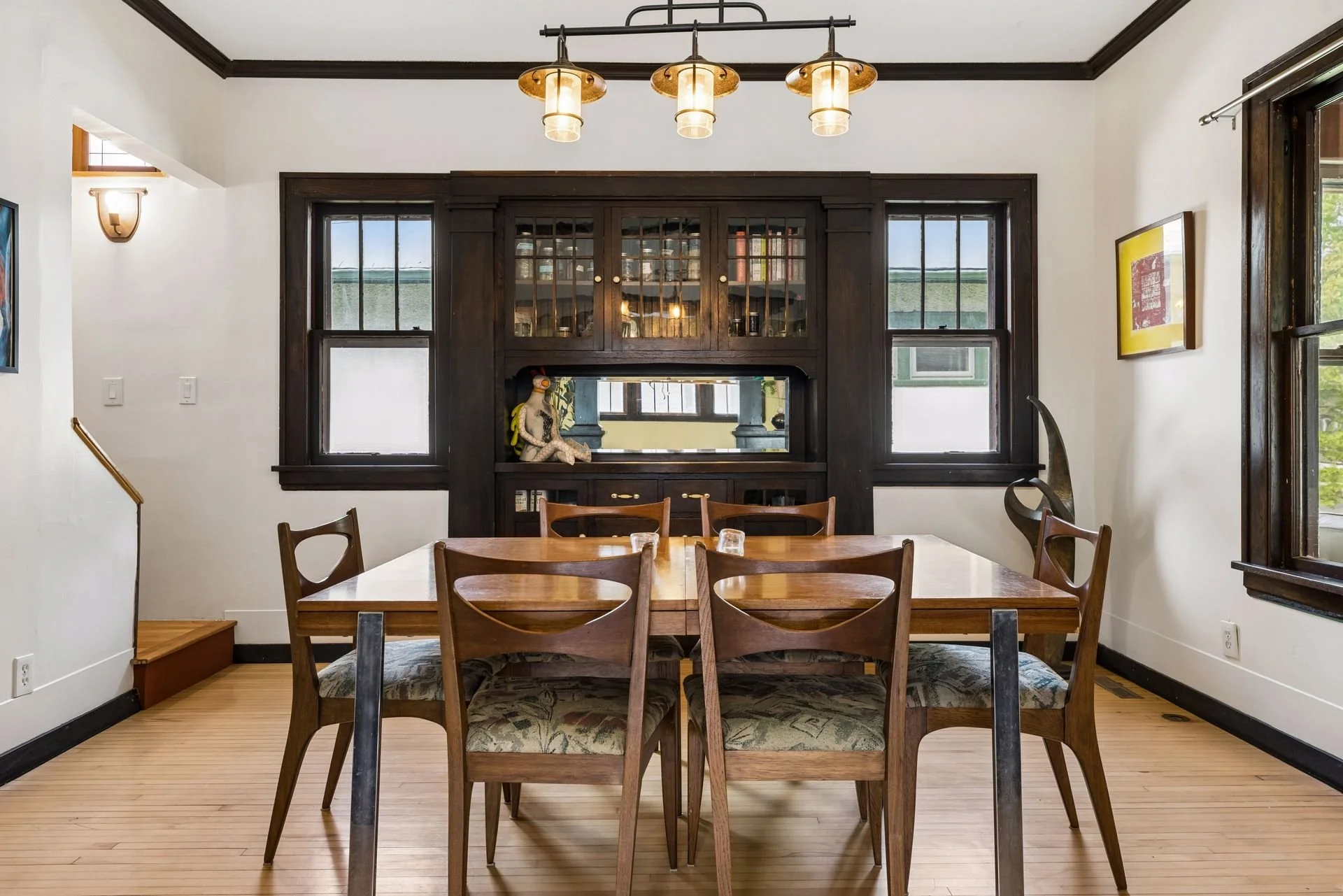 8 Dining Room.jpg