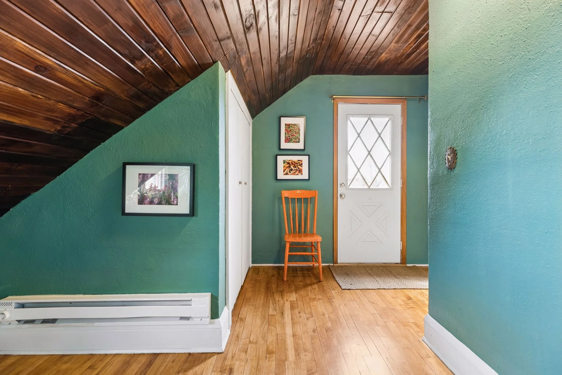 21 Second Bedroom.jpg