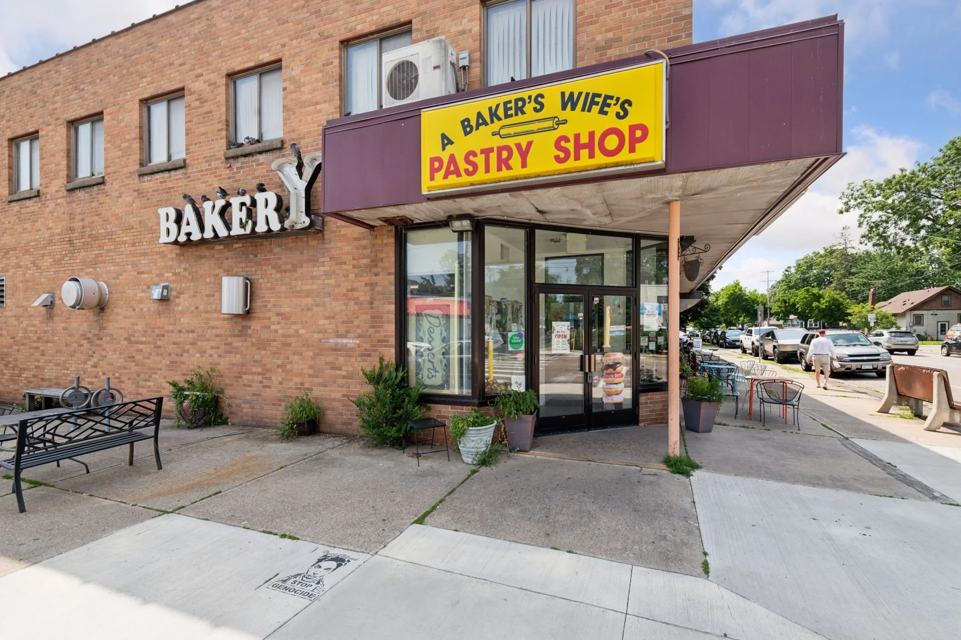 36 42nd St & 28th Ave.jpg