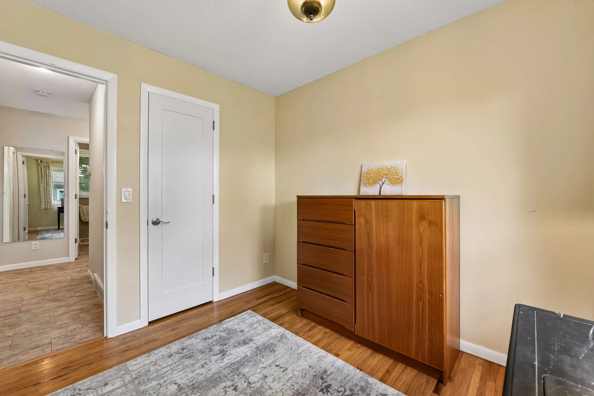 15 Third Bedroom.jpg
