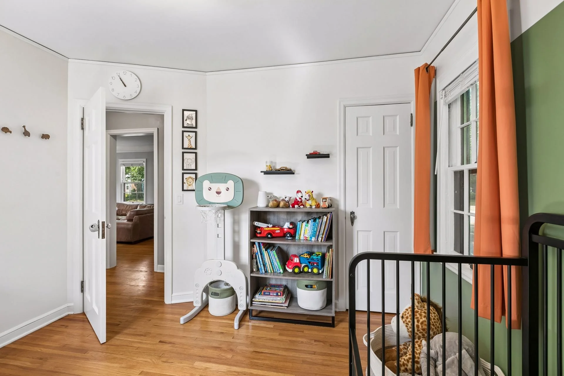 10 First Bedroom.jpg