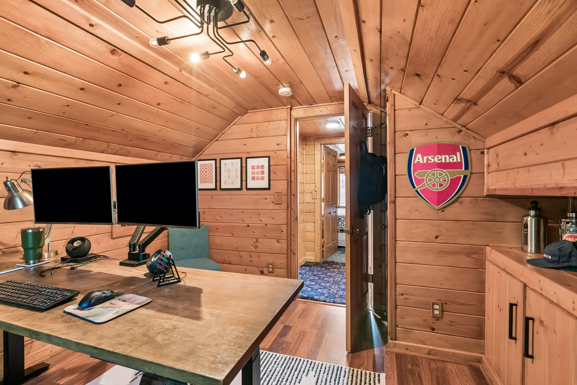 18 Fourth Bedroom.jpg