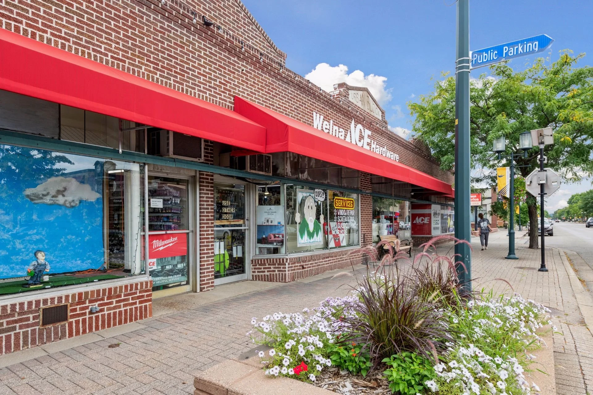 37 Downtown Robbinsdale.jpg
