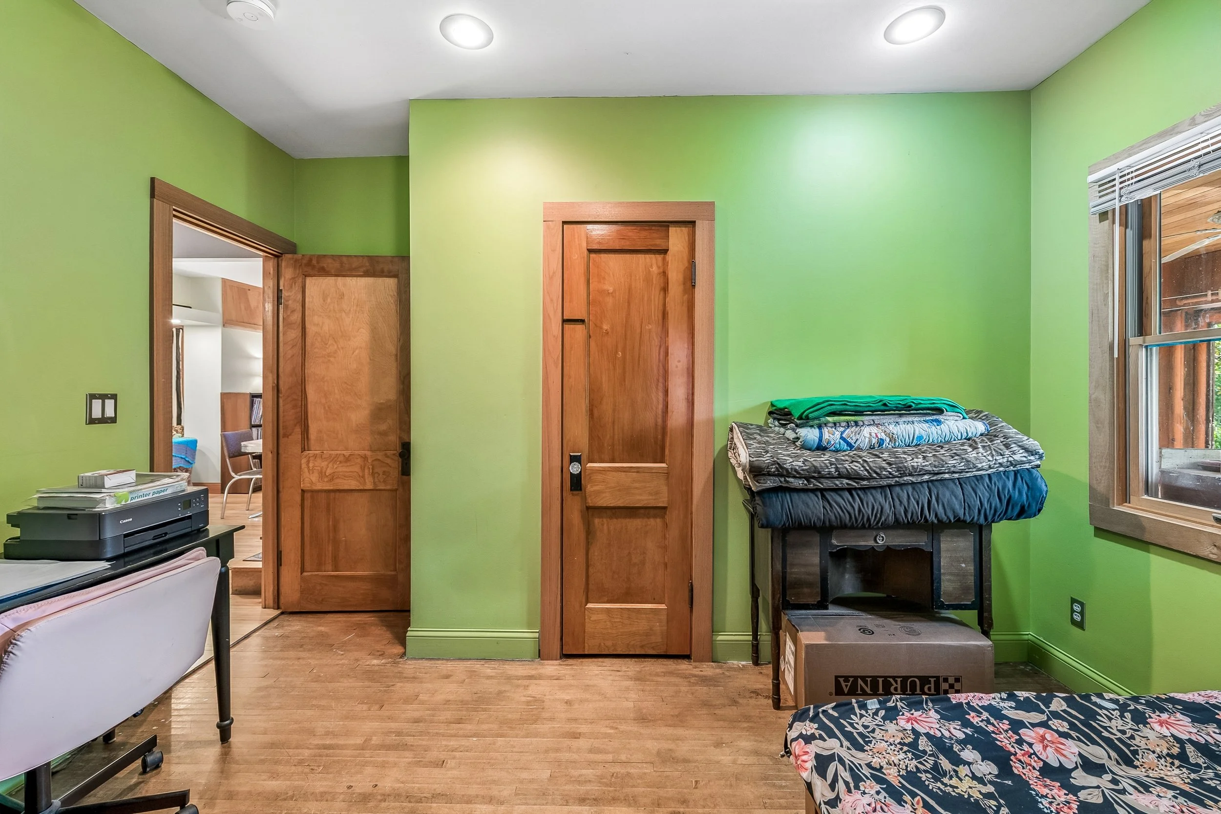 11 2nd Bedroom 2.jpg