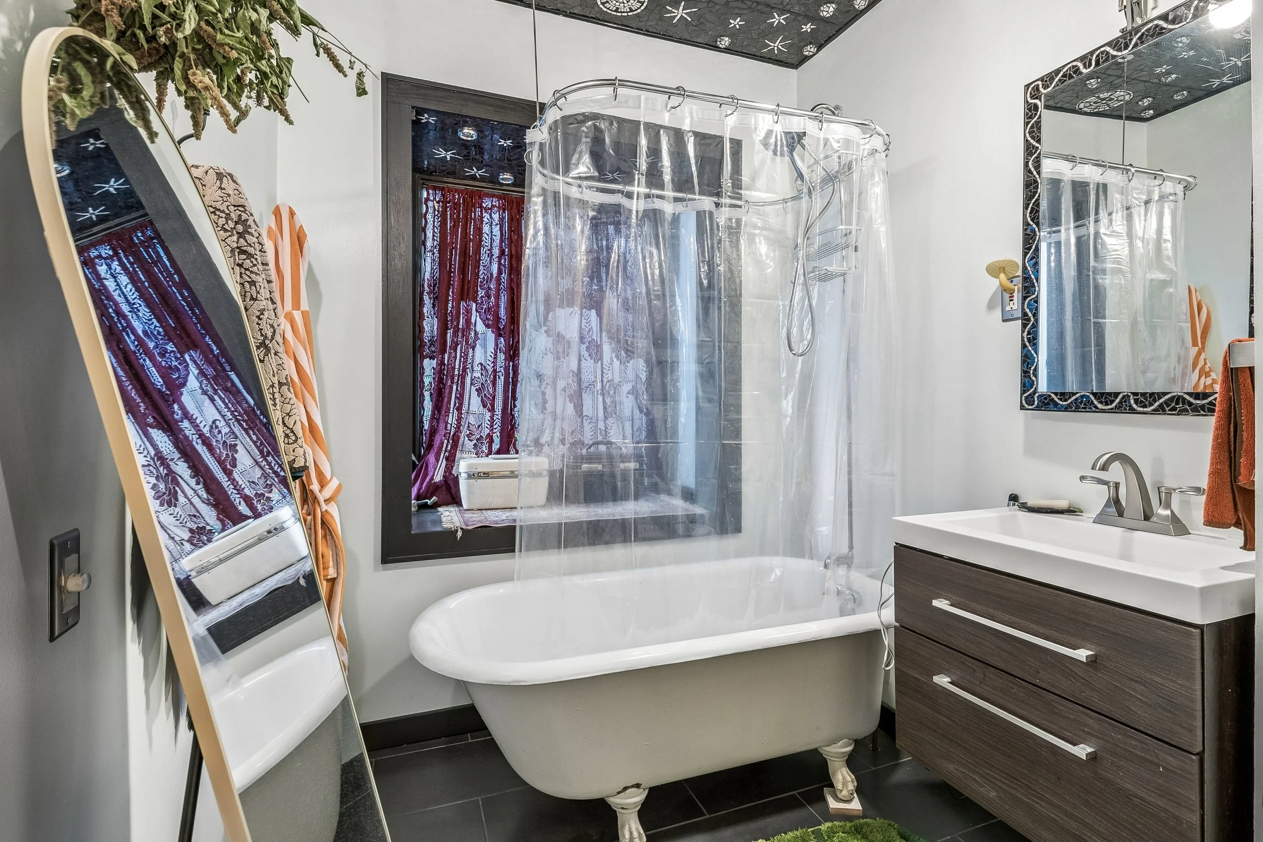12. 5 Main Floor Bathroom.jpg