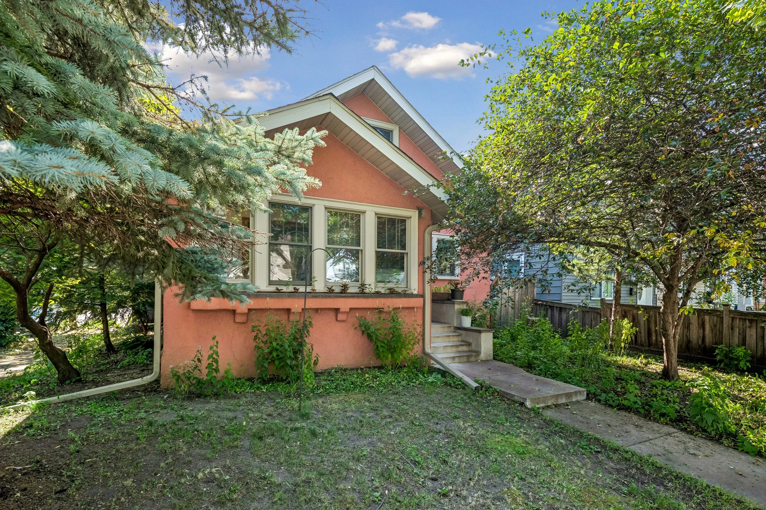 2701 17th Ave S
