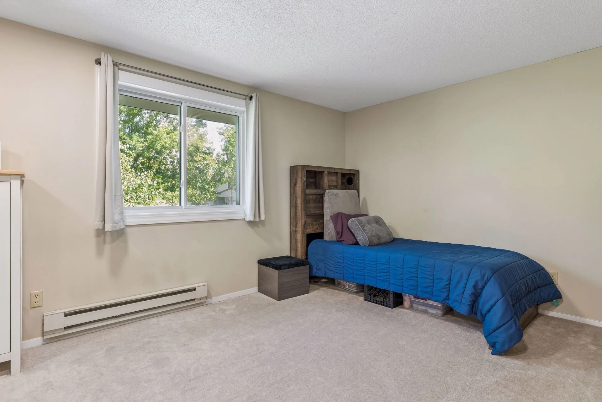 7 Primary Bedroom.jpg