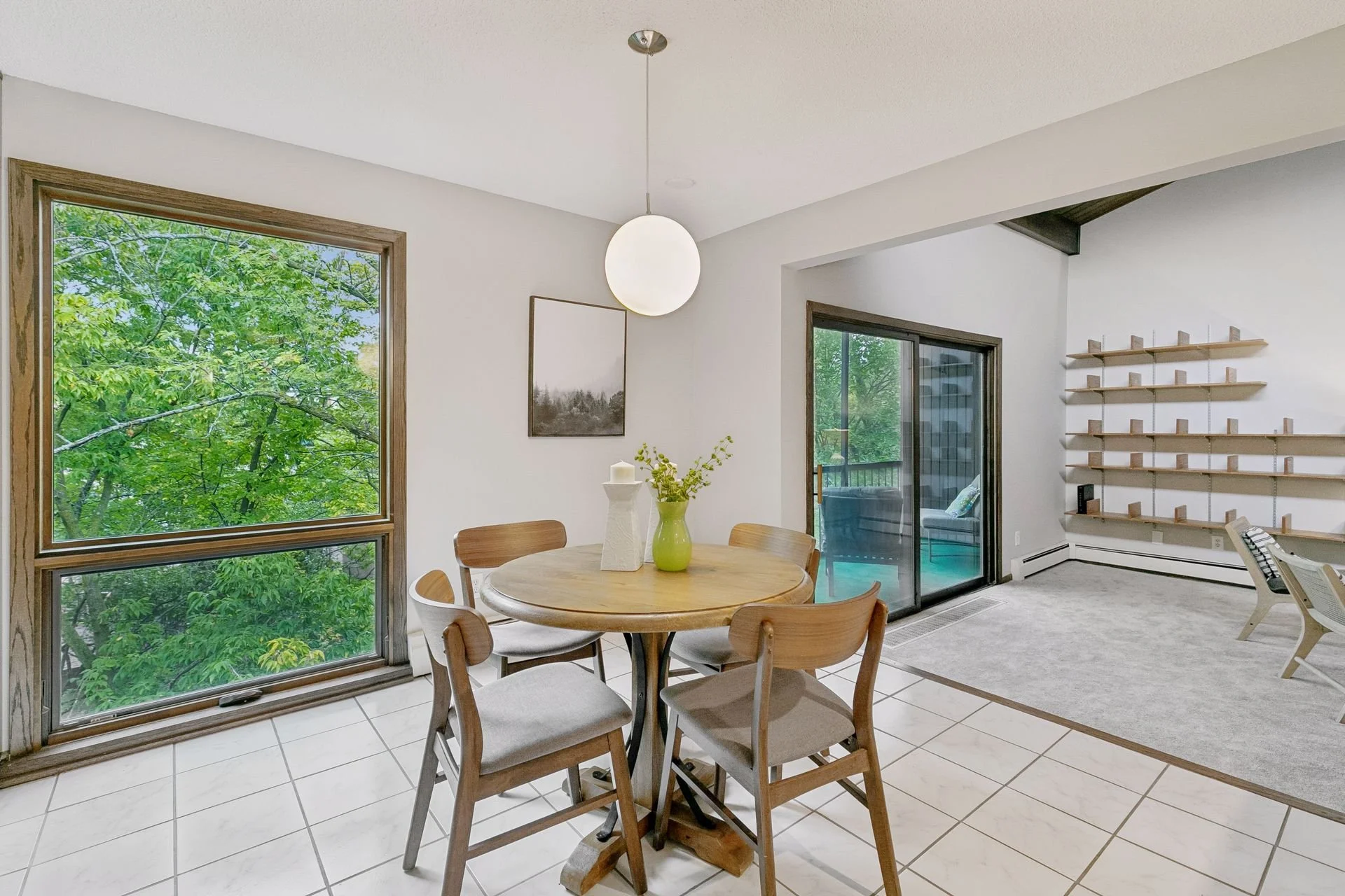 8 Dining Room.jpg
