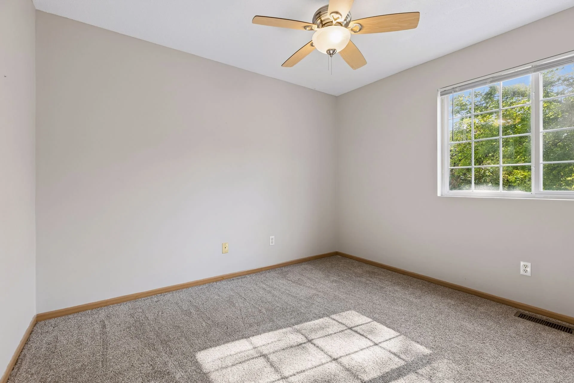 10.5 Second Bedroom.jpg
