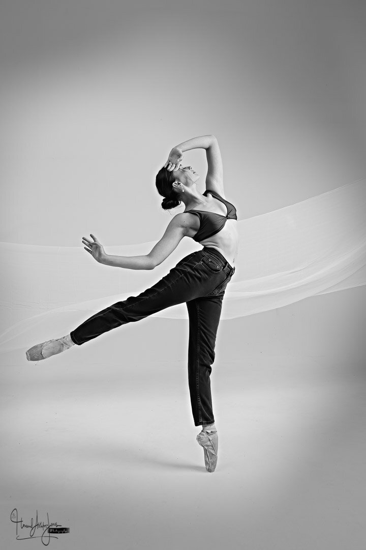 Dance_PSB_0425-Edit.jpg