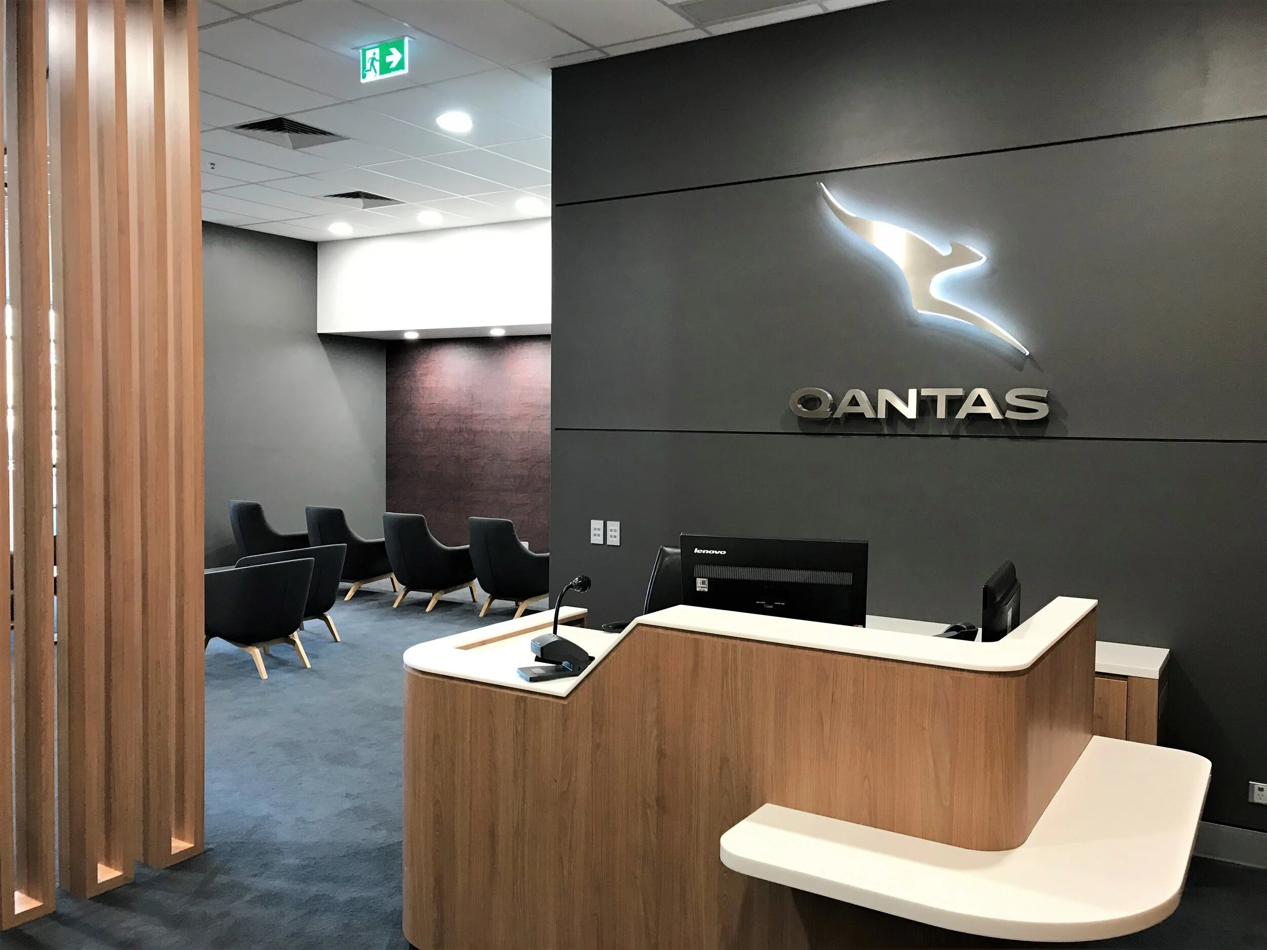 Qantas Lounge