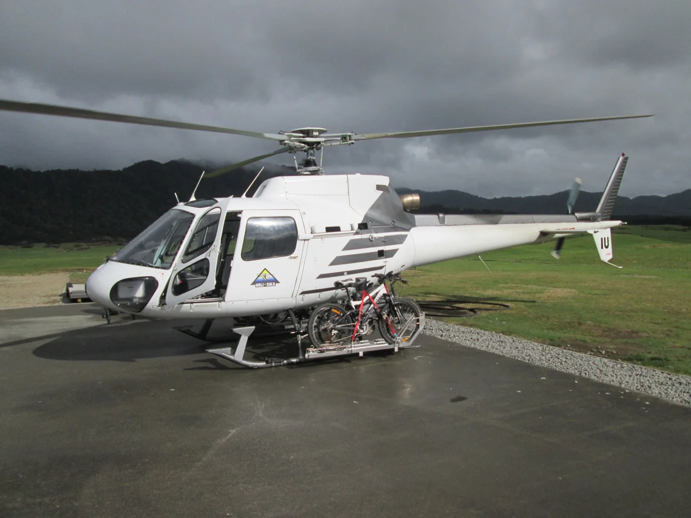 HELISIKA SUCCESSFUL WITH BIKE RACK STC