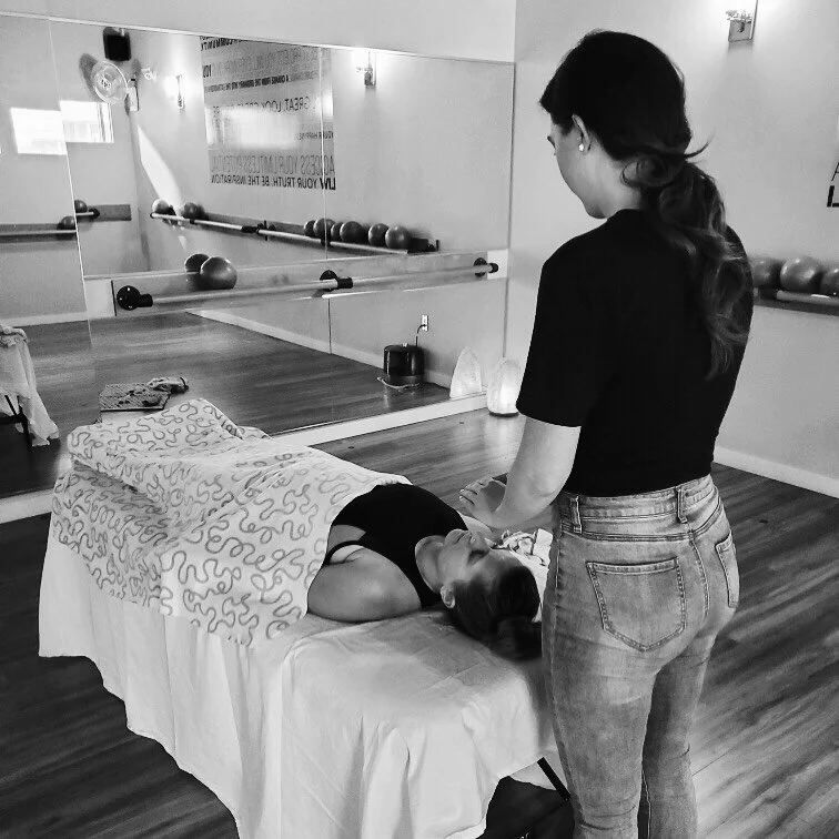 Practicing Reiki as a Projector