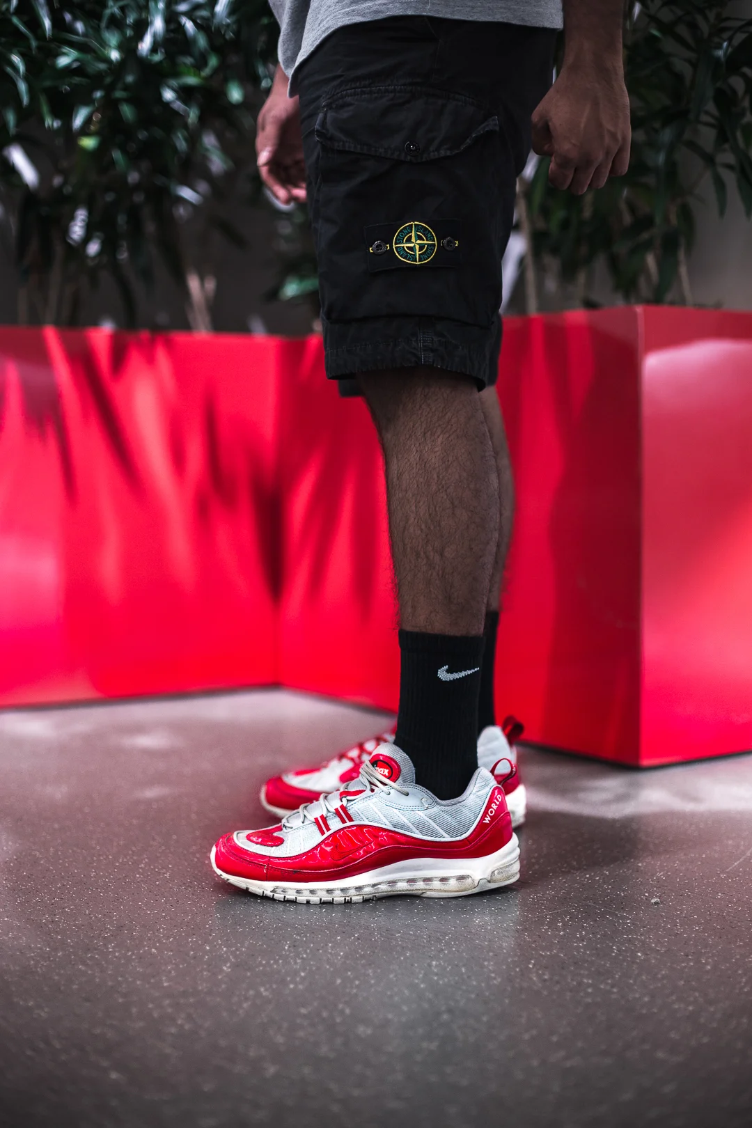 Supreme AM 98-3.jpg