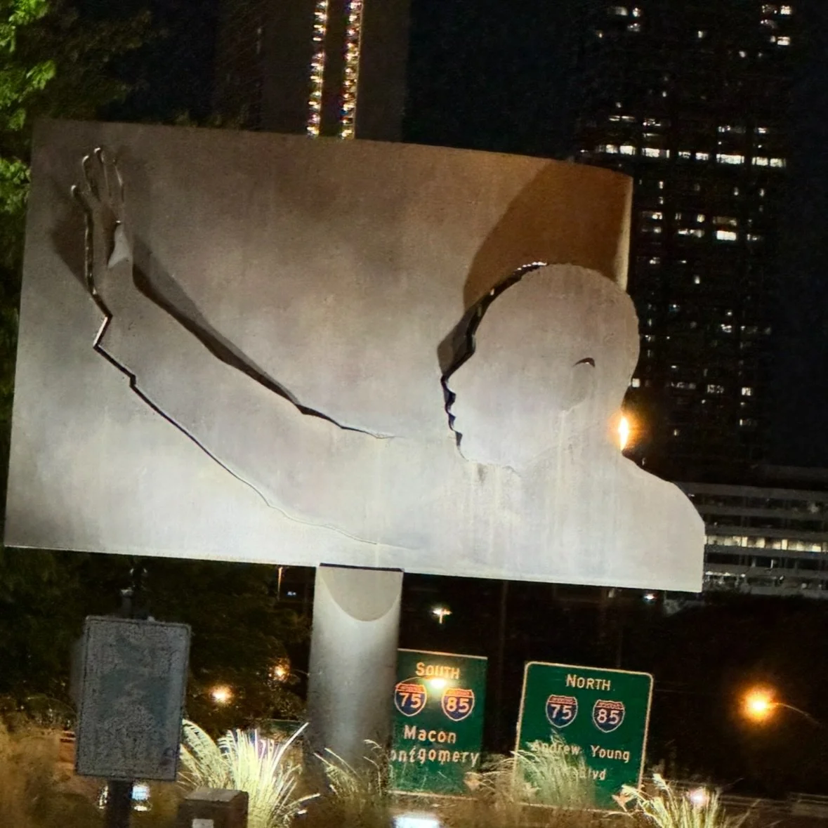 Been spending some time in the Atlanta recently. Fell in love with ATL a little more thanks to this Homage to King sculpture by Xavier Median-Campeny. Dr. Martin Luther King, Jr., welcoming visitors at Boulevard &amp; Freedom Parkway, on the way to m
