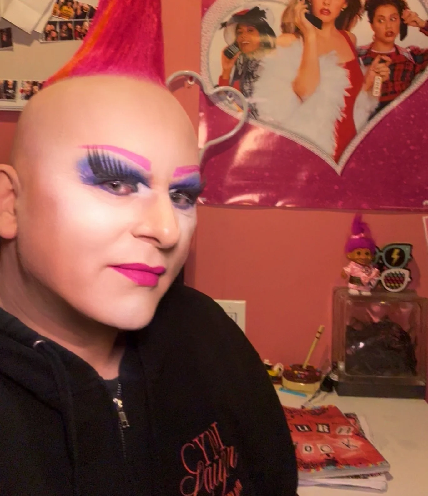 In Denver working on my Summer calendar. It&rsquo;s Friday, What&rsquo;s on your weekend agenda? ⬇️ 🥳🎉🍾