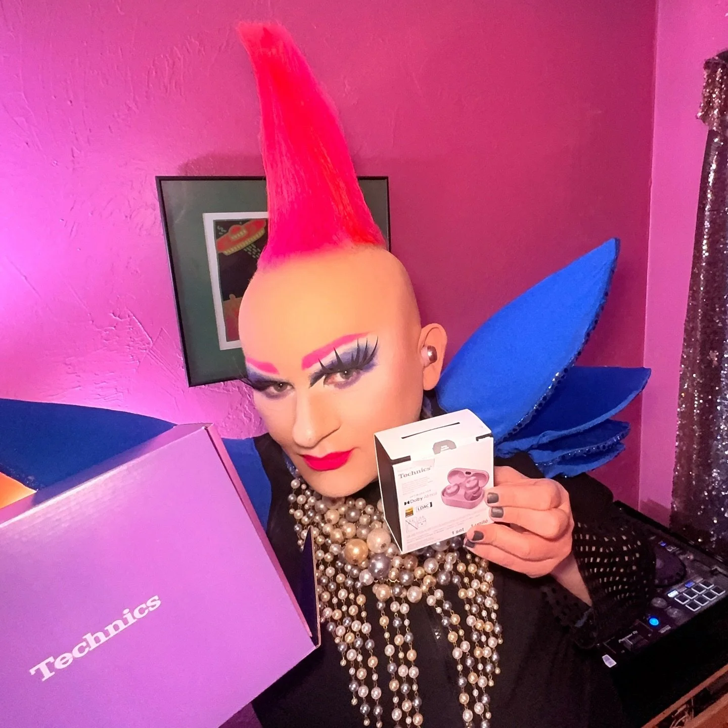 Thank you @technics_global &amp; @christiezpresents for the new #moonlightlilac AZ100 promo pack!
#technicscollective