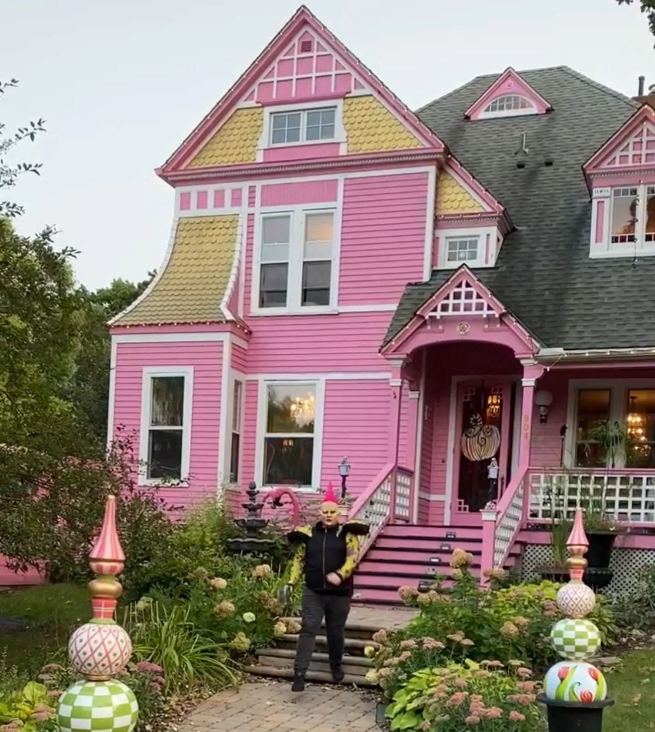 Happy National Pink Day! 💕💞🌸 #nationalpinkday