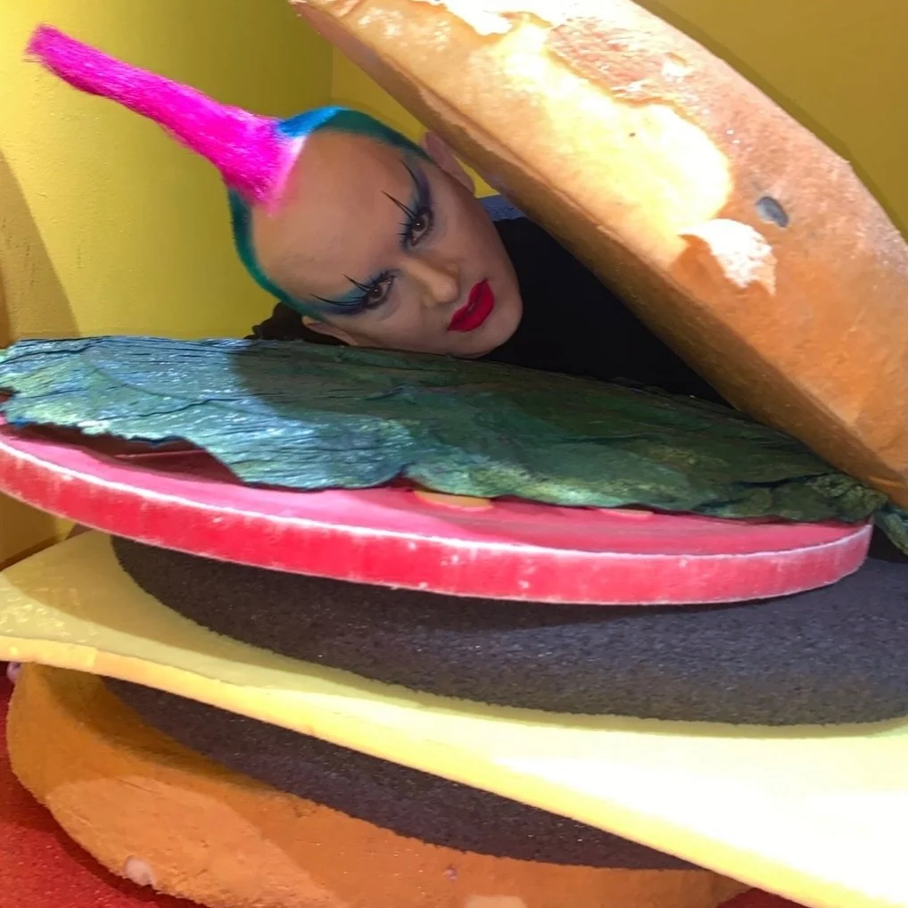 Happy National Cheeseburger Day! #nationalcheeseburgerday no tomato