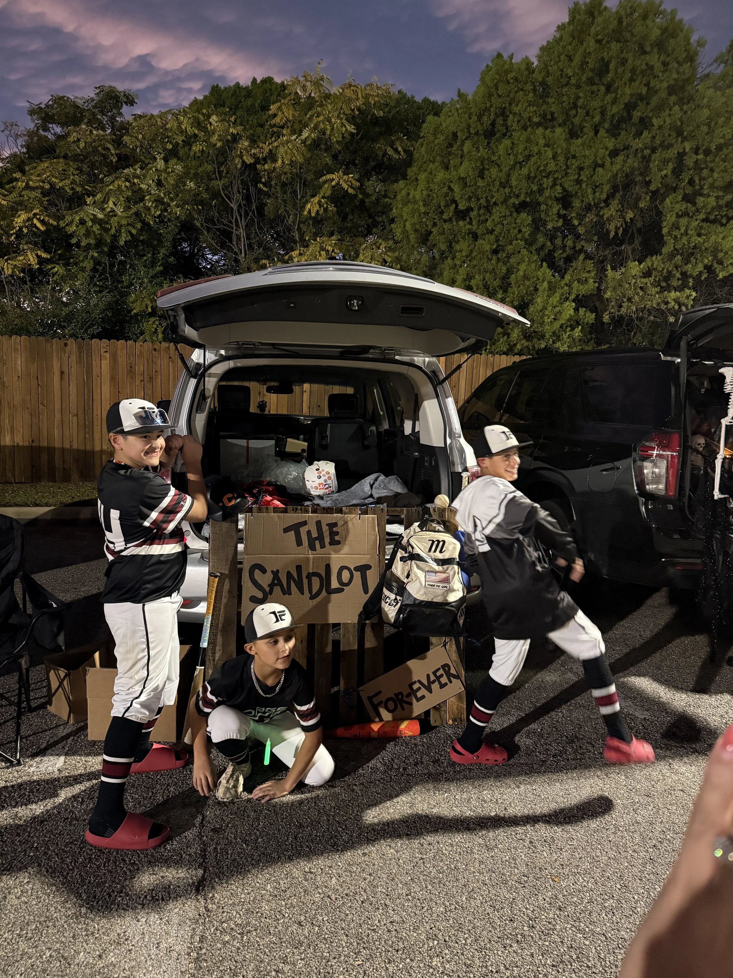 Dad's Club Trunk or Treat (11).JPG