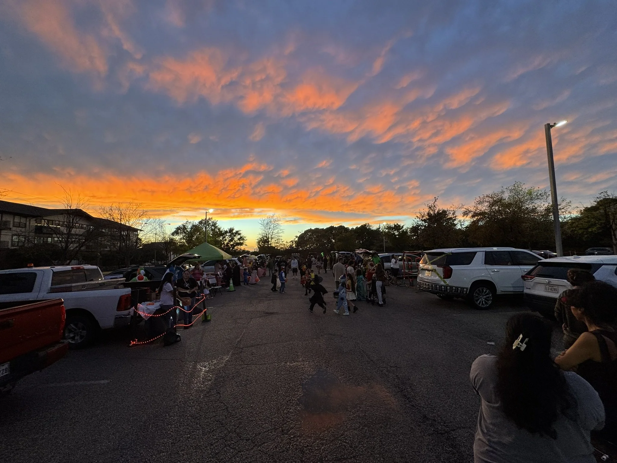 Dad's Club Trunk or Treat (12).JPEG