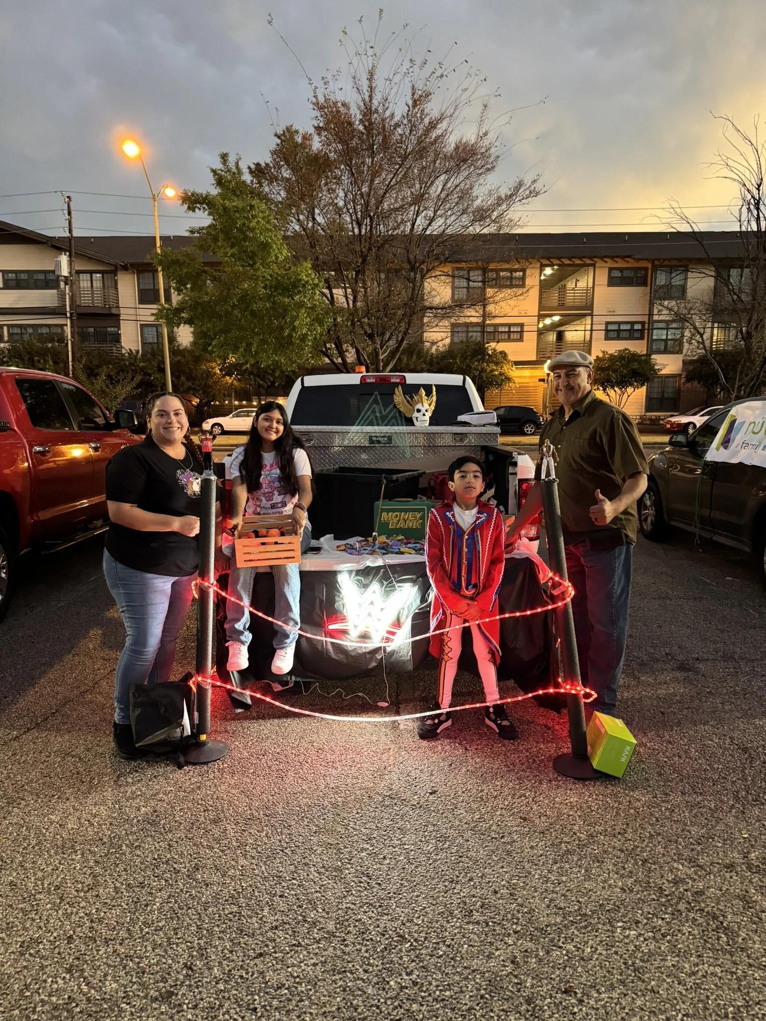 Dad's Club Trunk or Treat (24).JPEG