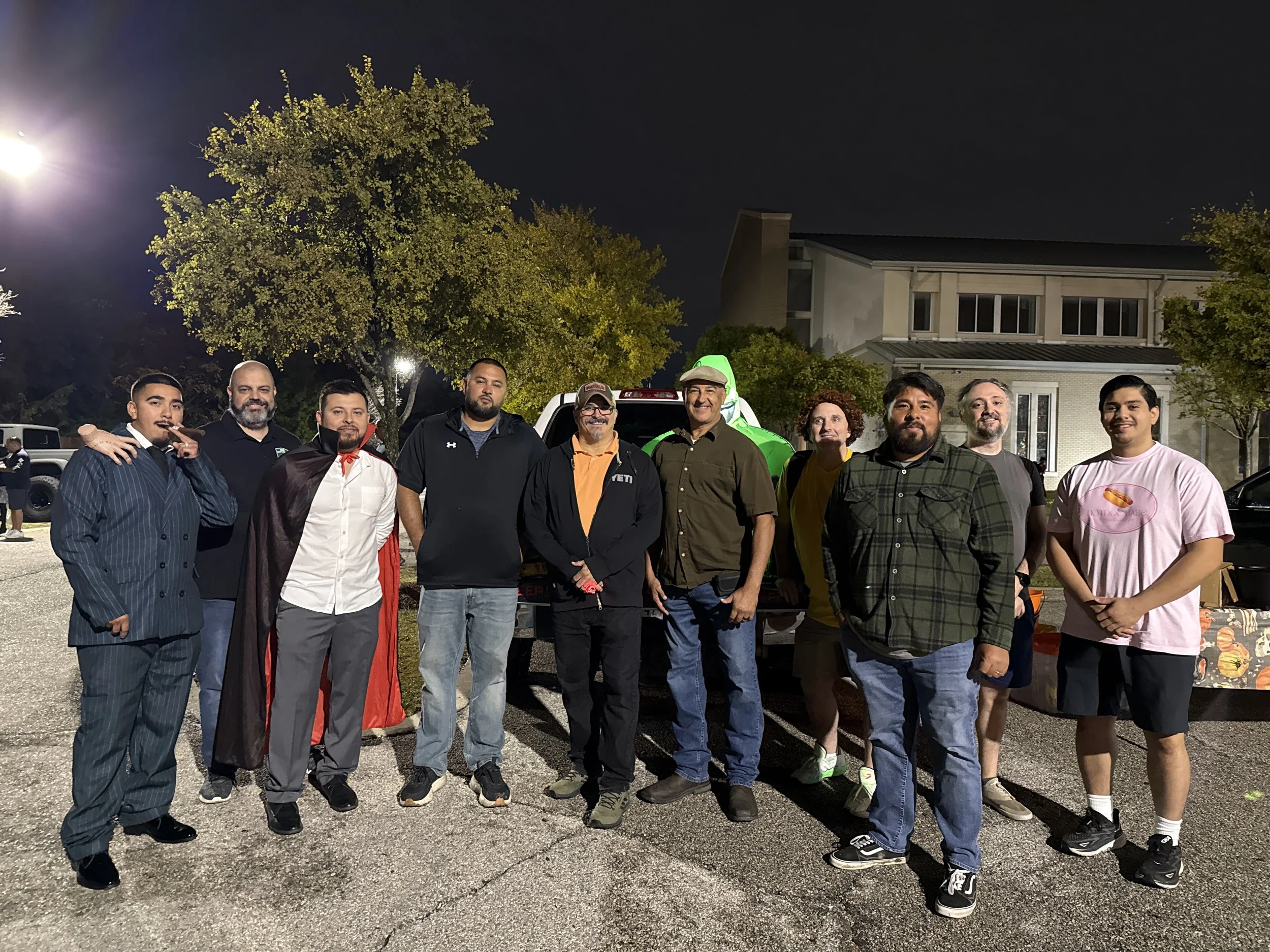 Dad's Club Trunk or Treat (33).JPG