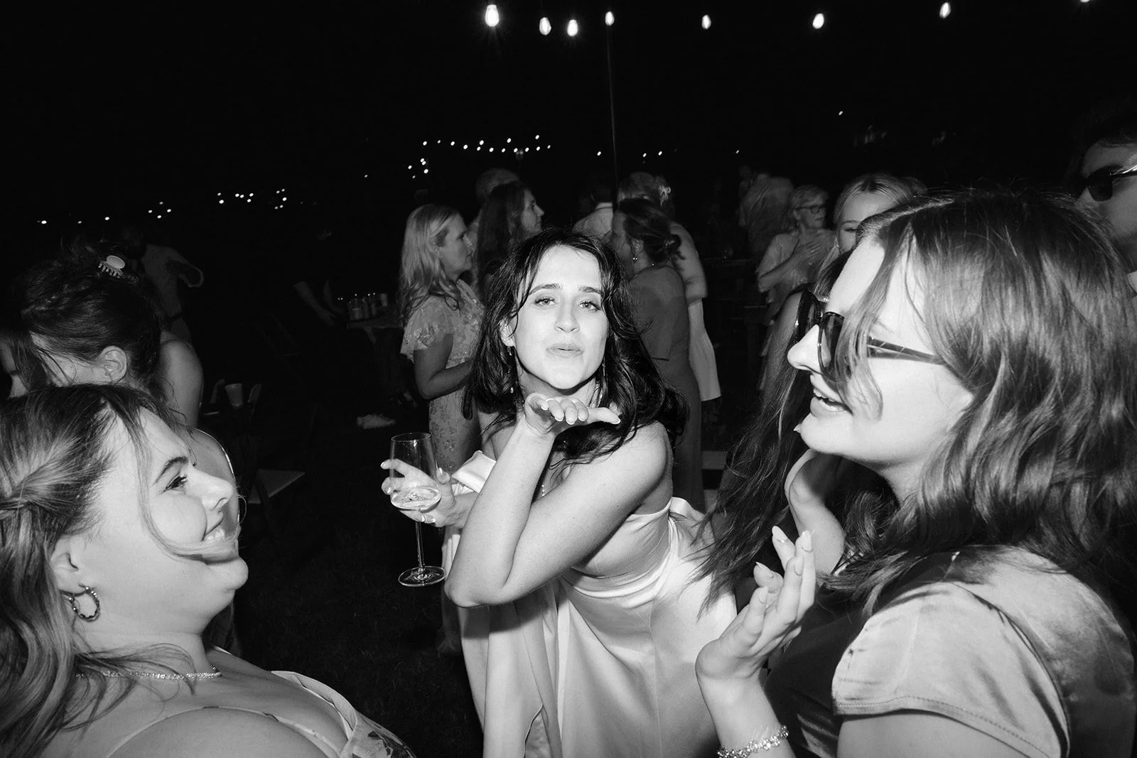 Madison-David-Cedar-Vale-Wedding-214_websize.jpg