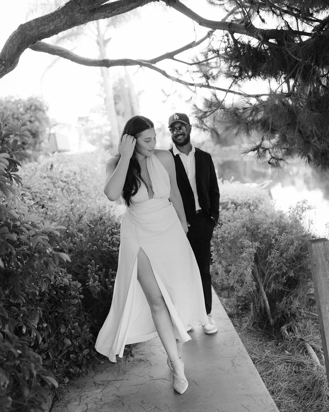 A little Venice Beach magic, with Maina &amp; AJ (I mean, aren&rsquo;t they such a stylish vibe?) 🌊💕📸

It&rsquo;s sessions like these where I really get to create and play as a photographer. These frames highlight a mix of movement, candids, roman