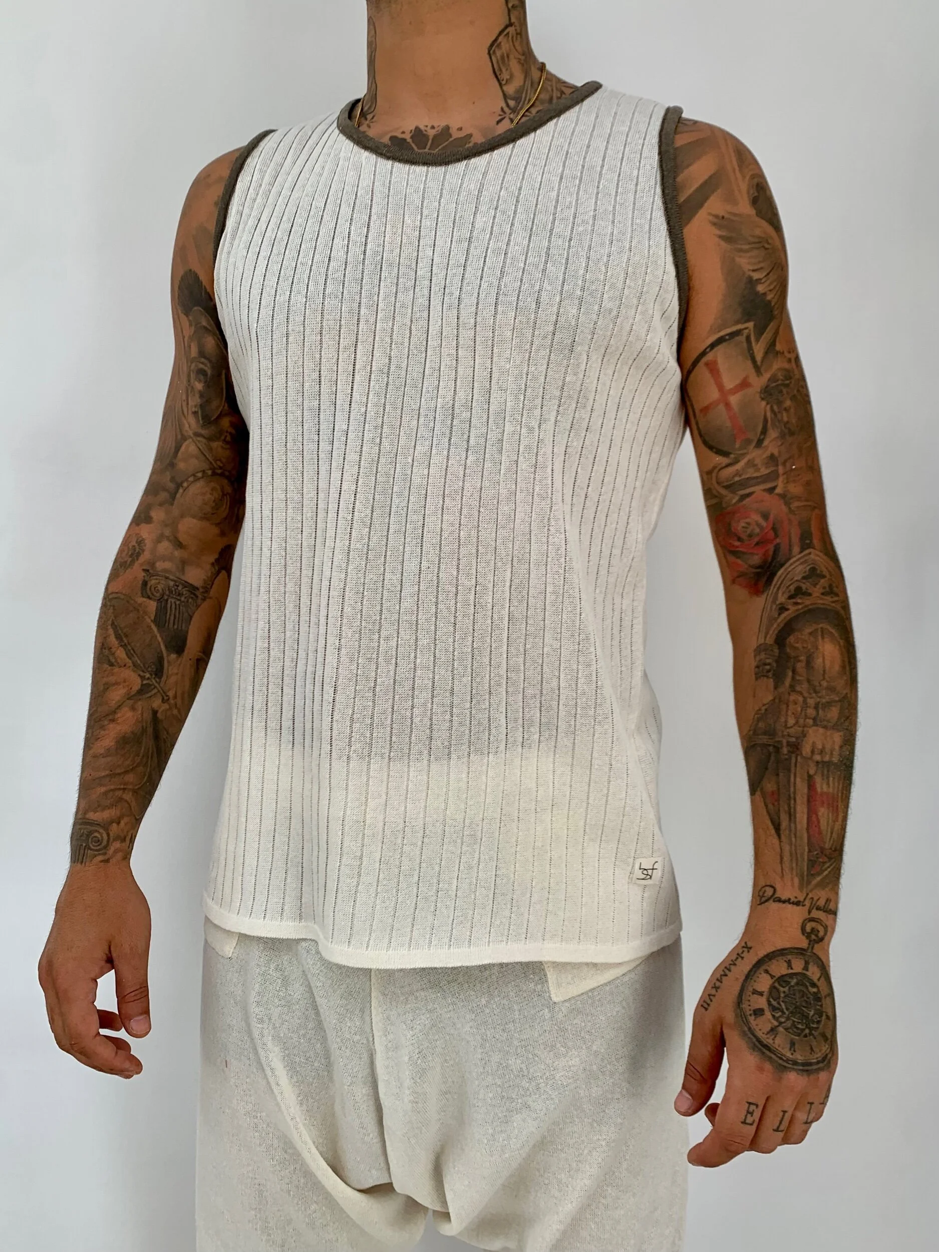 CD12F62A-42DA-4266-894C-A4F83DC18A07