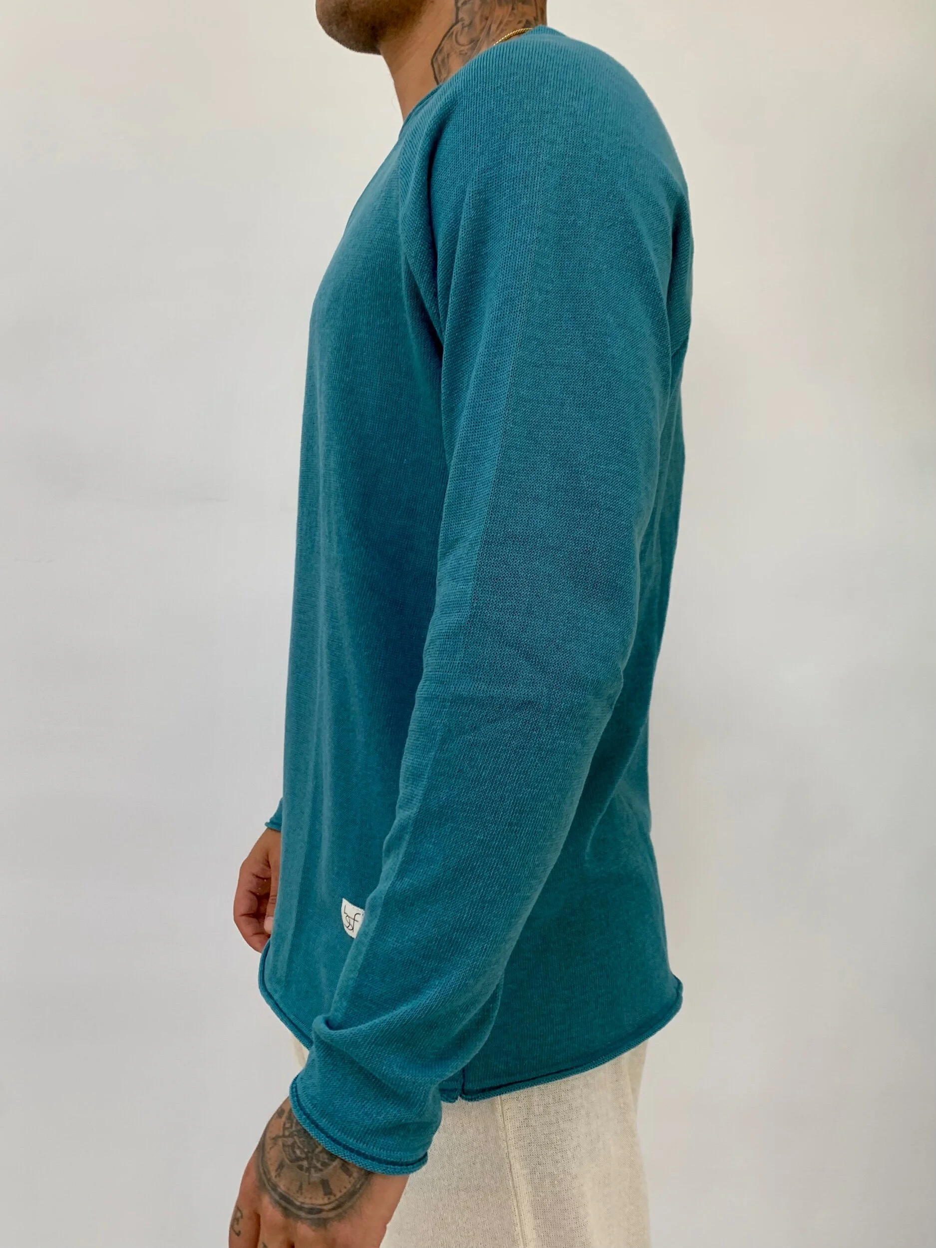 AEC6E976-965F-4990-977B-9F1D155941C0