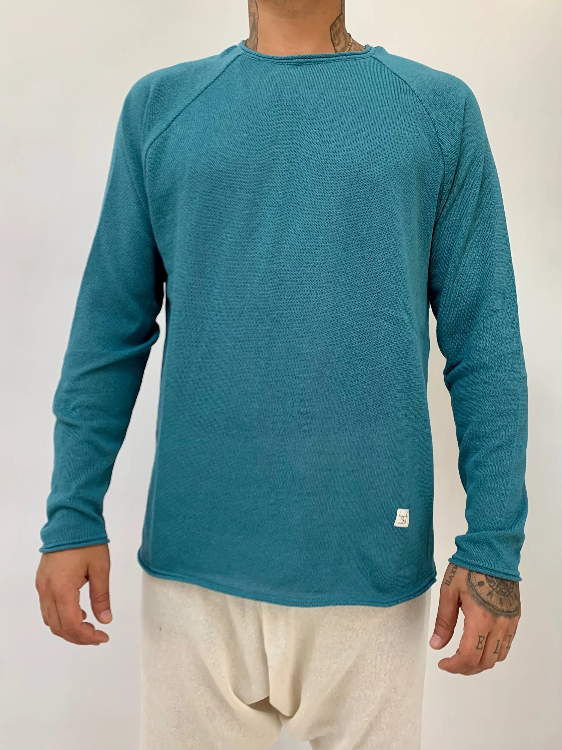 FBC43A11-660D-43AE-9153-AF9E9A655F9D