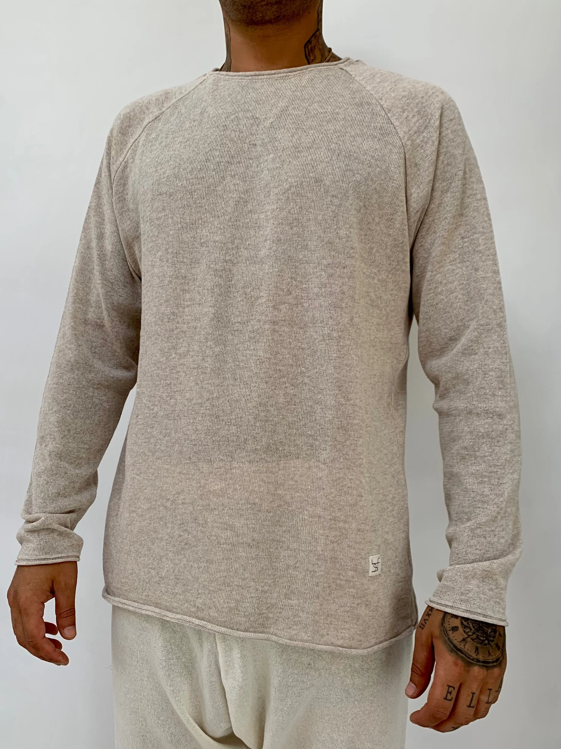 5F73C044-859B-4E02-B65F-0A658B64D1E2