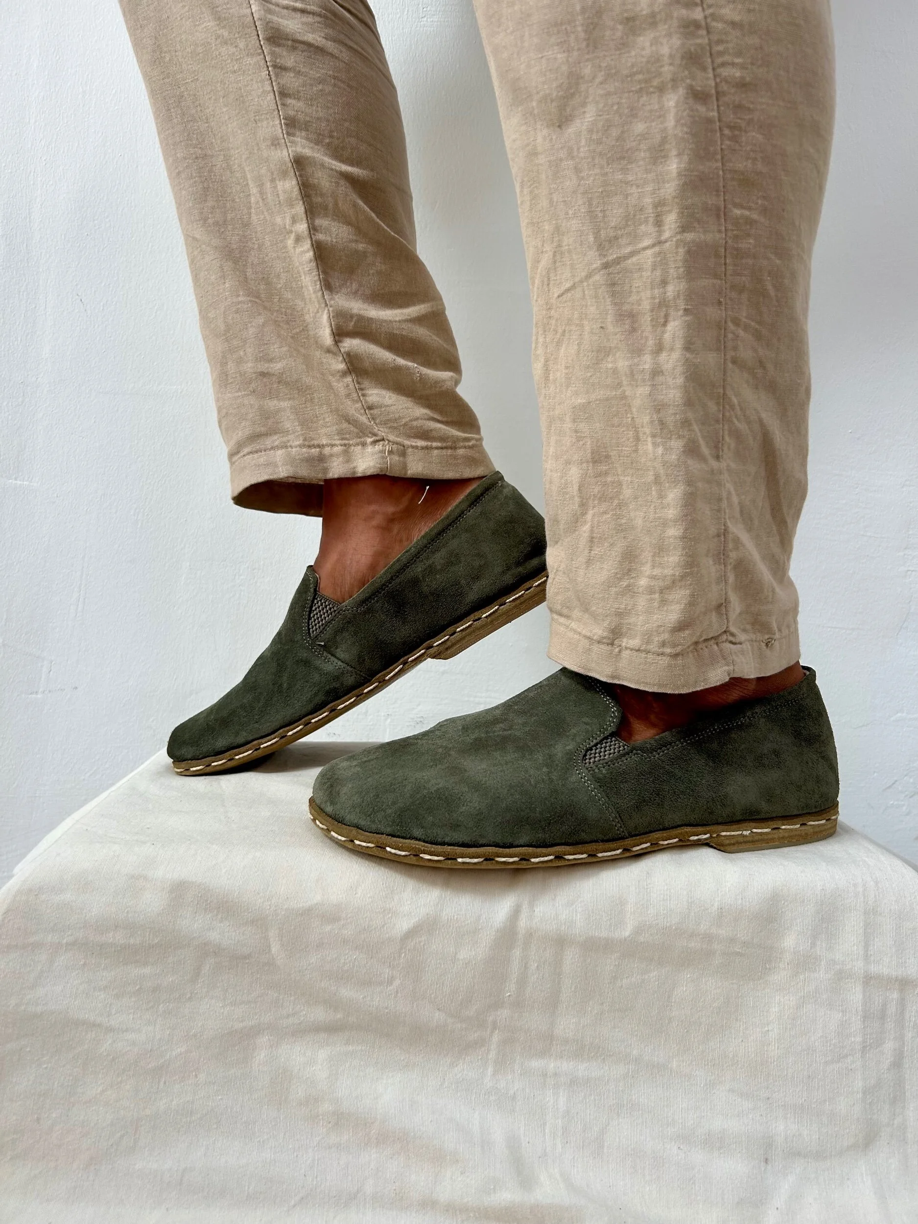 63E30CFF-3C3C-44CC-A2B7-CEFDEFEF4564