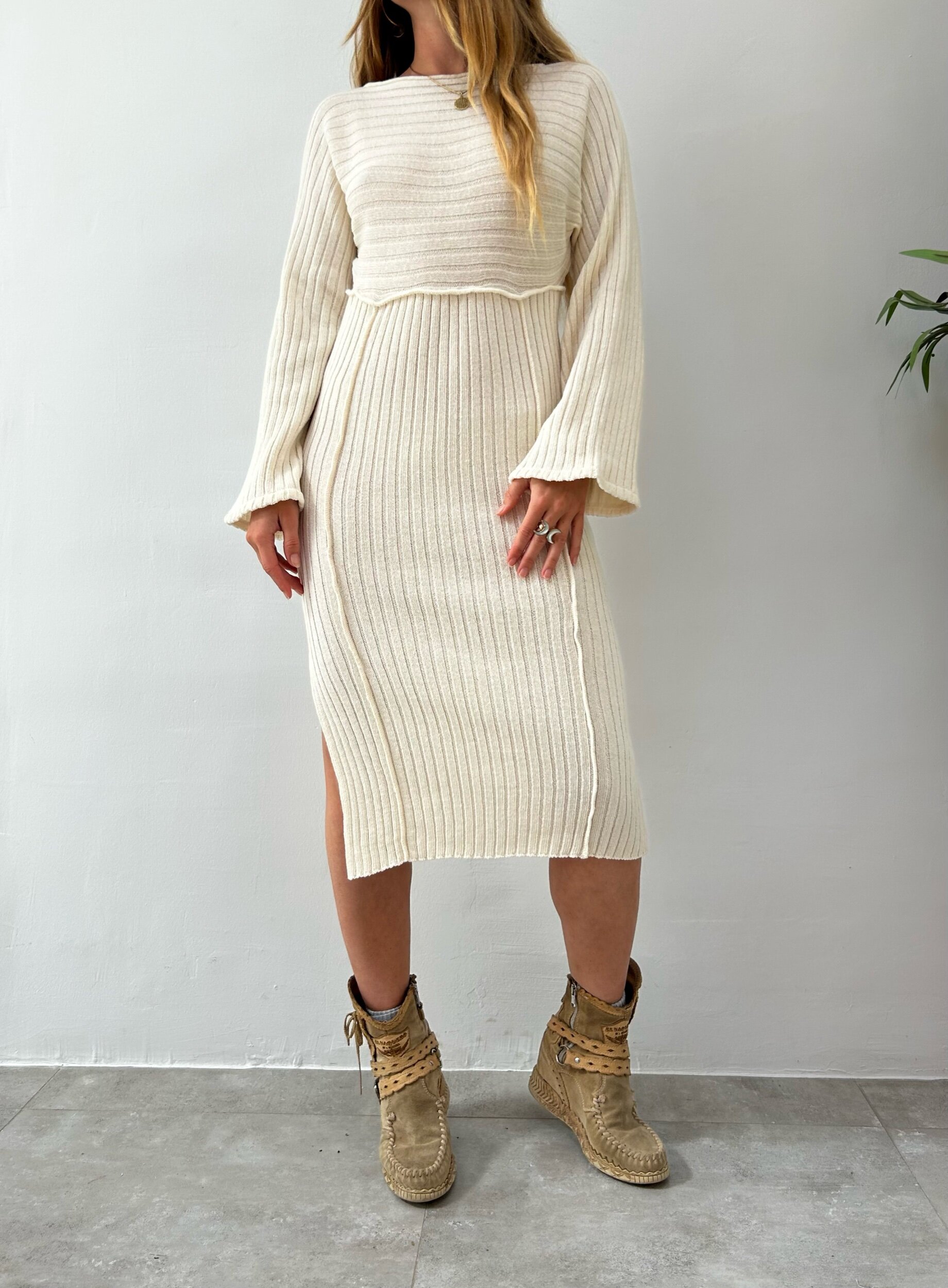 4C00404D-1E9F-43BB-9696-A98DB51F666A