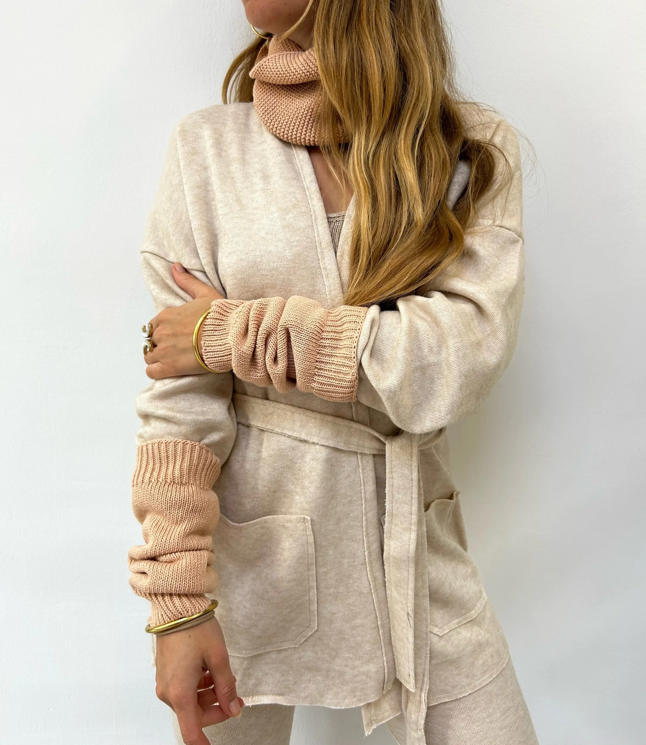 37ECEF1C-7A07-429C-86AA-118A2AD409F1