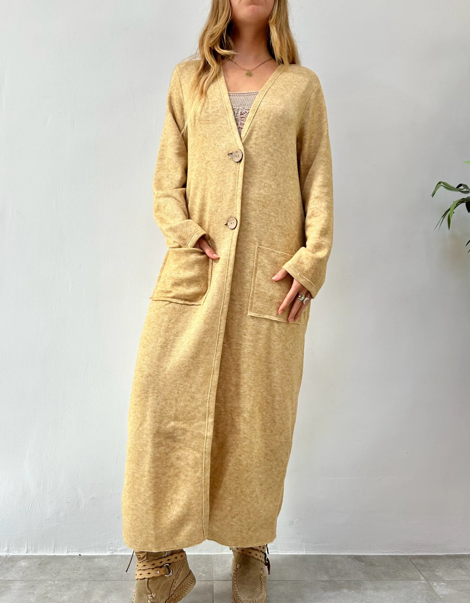 0338DA3B-F4E4-4ED2-8326-C0B76E3A8A73