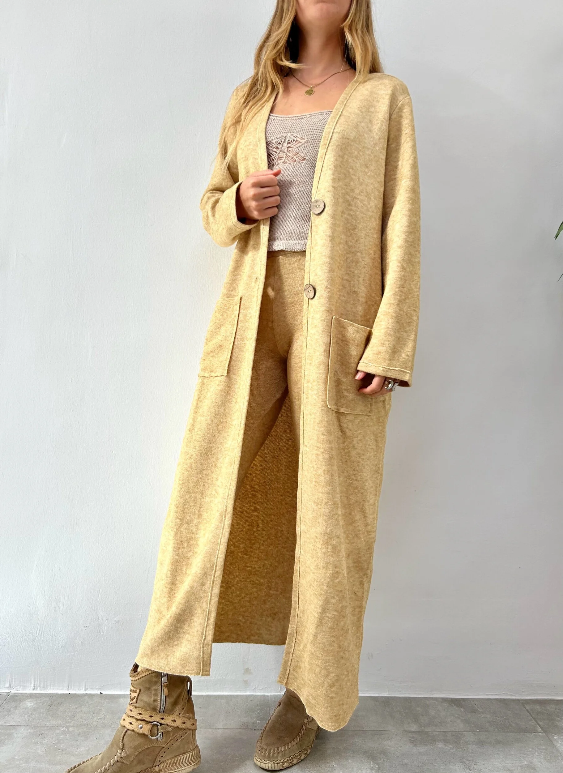 23AD9092-52CE-4C22-813B-391BA0FF2864