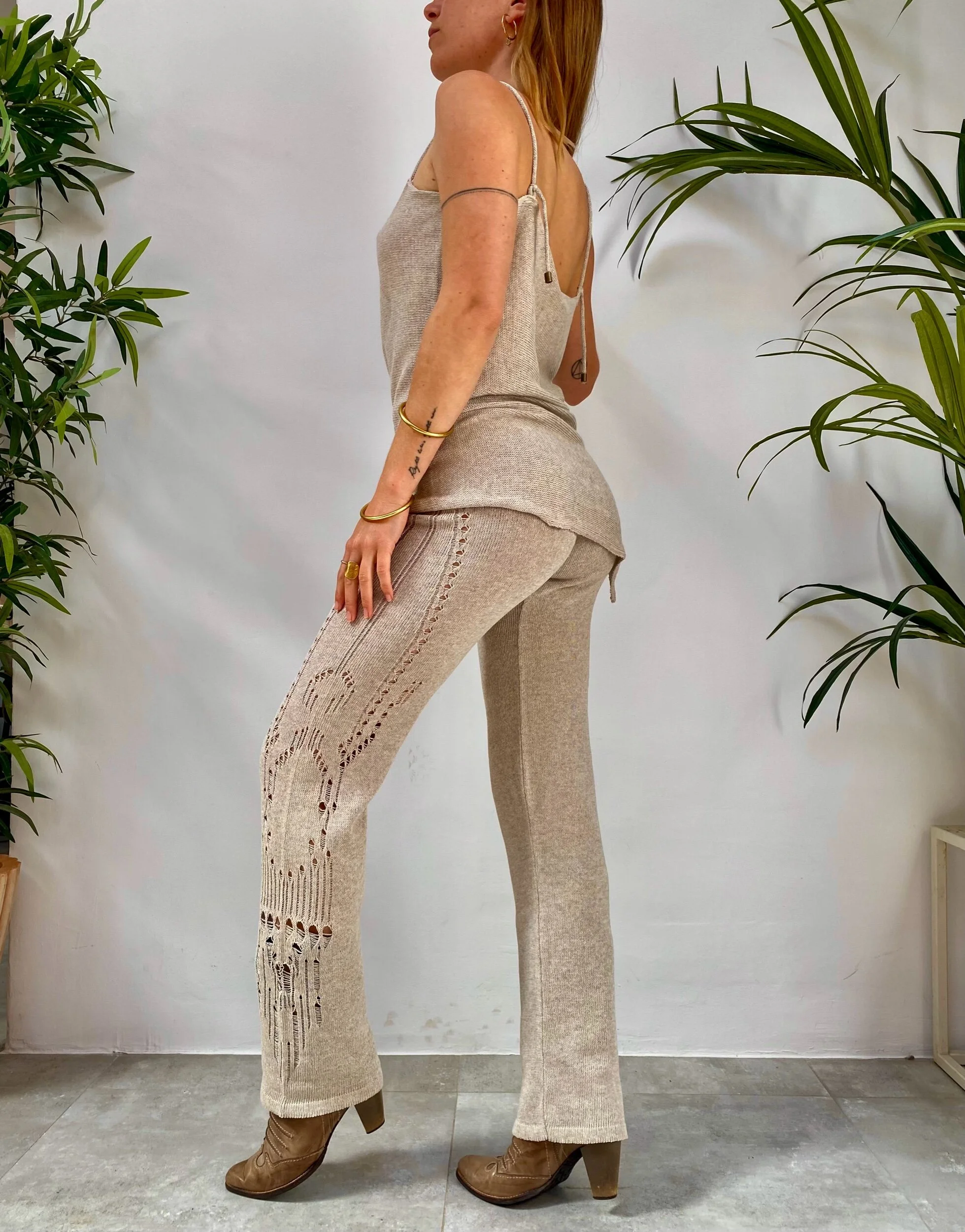 7221C52E-CDDB-4300-A251-12C275513139