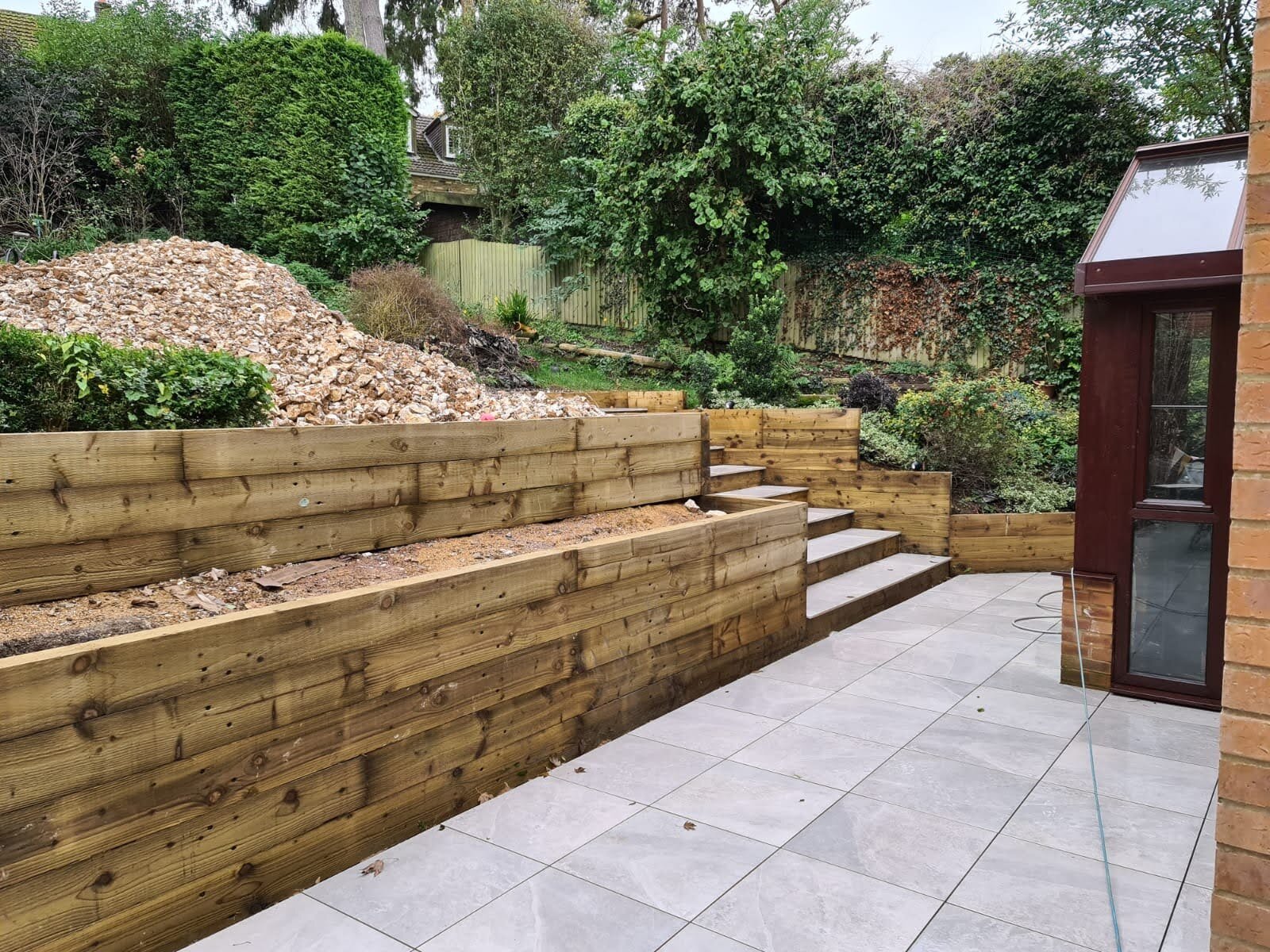 Mari's House And Garden - Retaining walls and Patio - Great Missenden.jpg