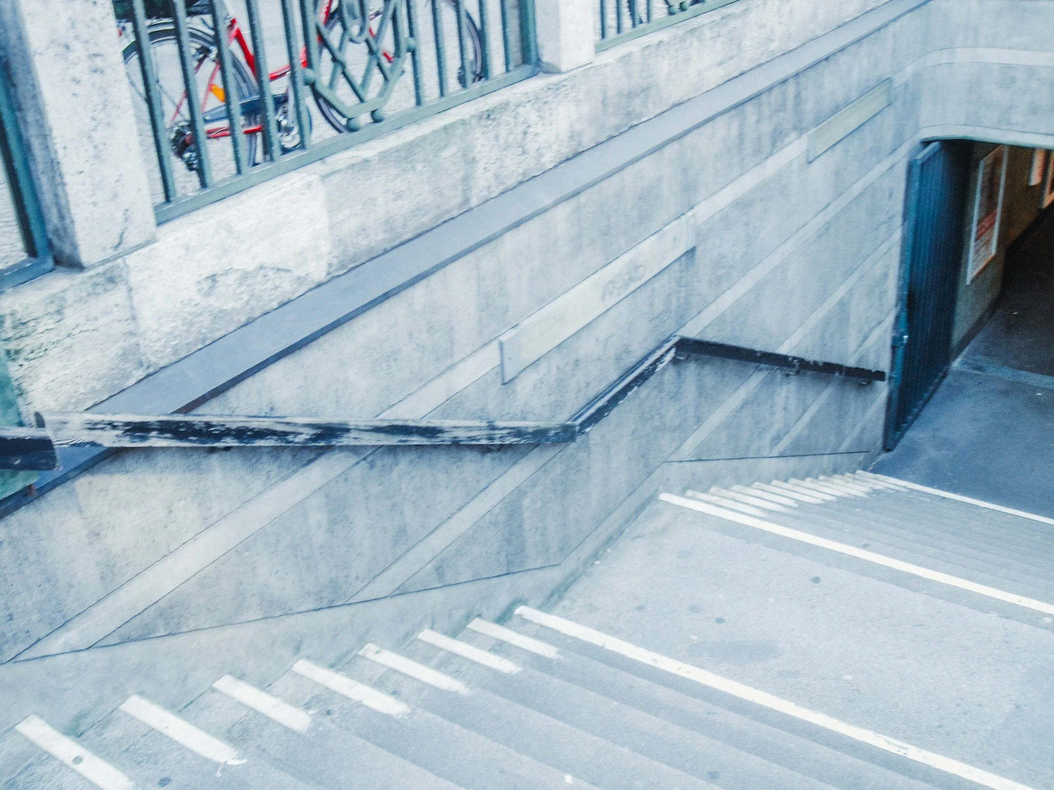 Erneuerung von Treppenhandläufen im U-Bahnhof | Plaschke Tezett – Projekte