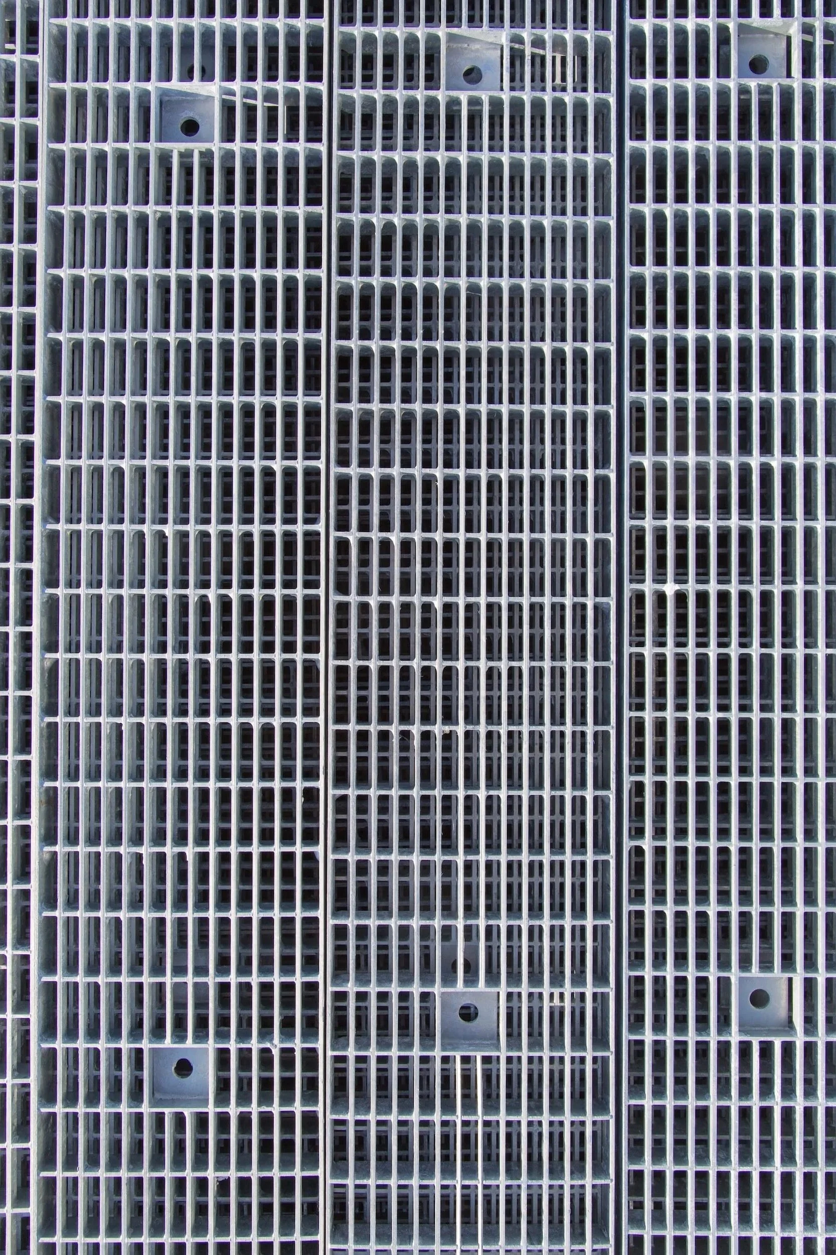 Portfolio – Gitterrostabdeckungen | Plaschke Tezett