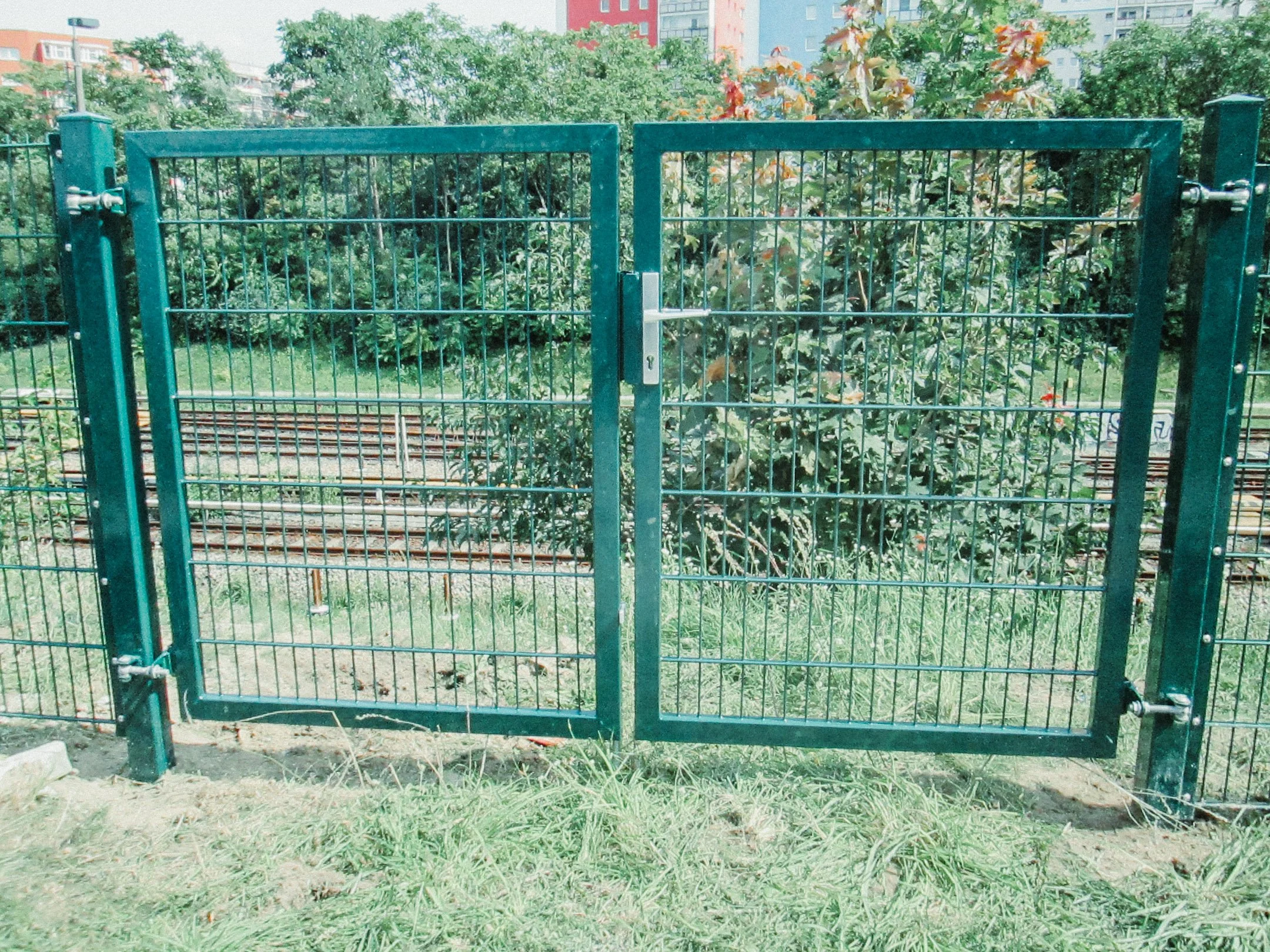 Beispiele ausgeführter Einhausungen | Plaschke Tezett – Projekte